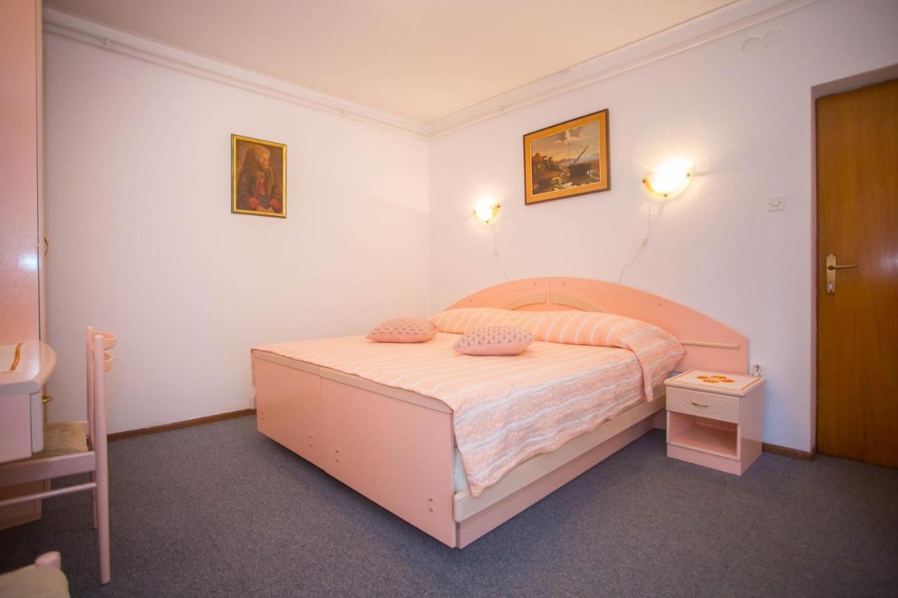 Apartment Complex Nevia Poreč Eksteriør bilde